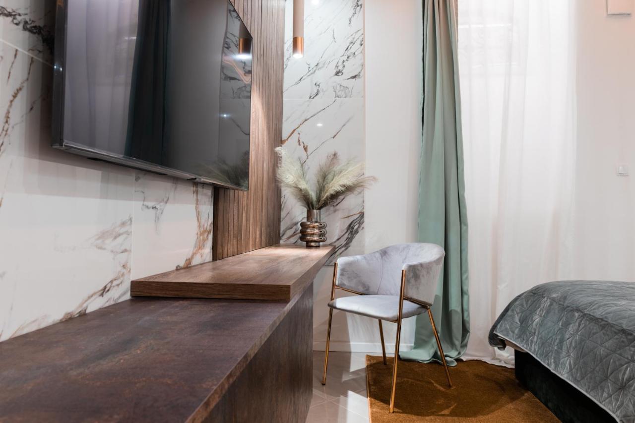 Roberto Boutique Studio Apartman Zagabria Esterno foto